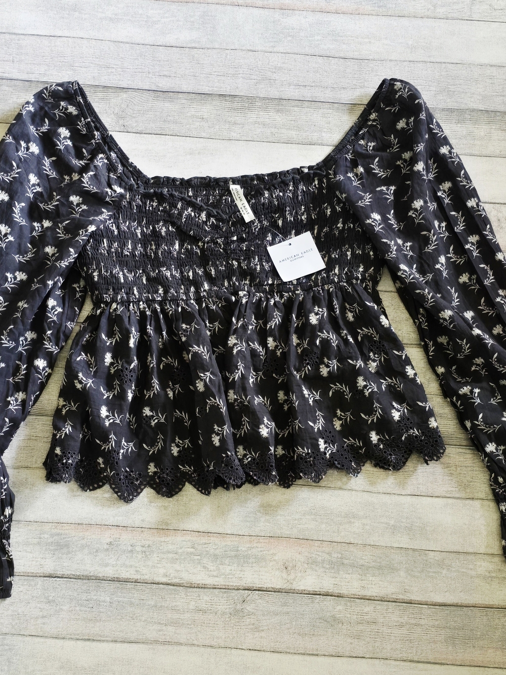 American Eagle Dark Gray Black Smocked Peplum Floral Long-Sleeve Top New